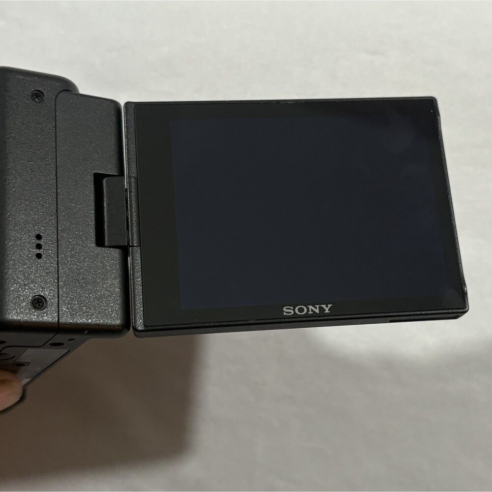 Sony ZV-1F Vlogging Point Shoot 20.1 MP HD 4K Video Digital Camera Only - Picture 12 of 13